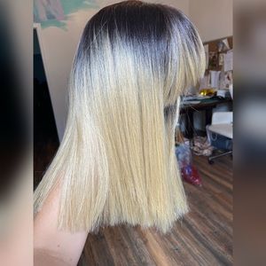 Dark root blonde wig